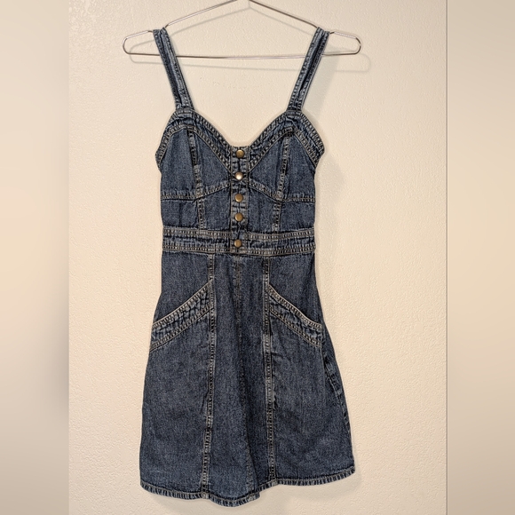 Japna Denim Dress - Picture 5 of 9